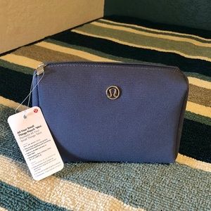 Lululemon All Your Small Things Pouch *Mini*- NWT